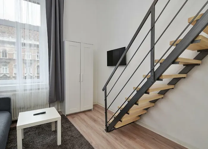 Heart Of Downtown Apartment