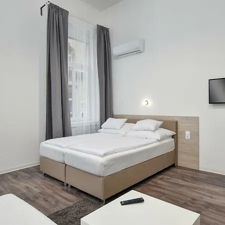 Heart Of Downtown Apartment Budapest Esterno foto